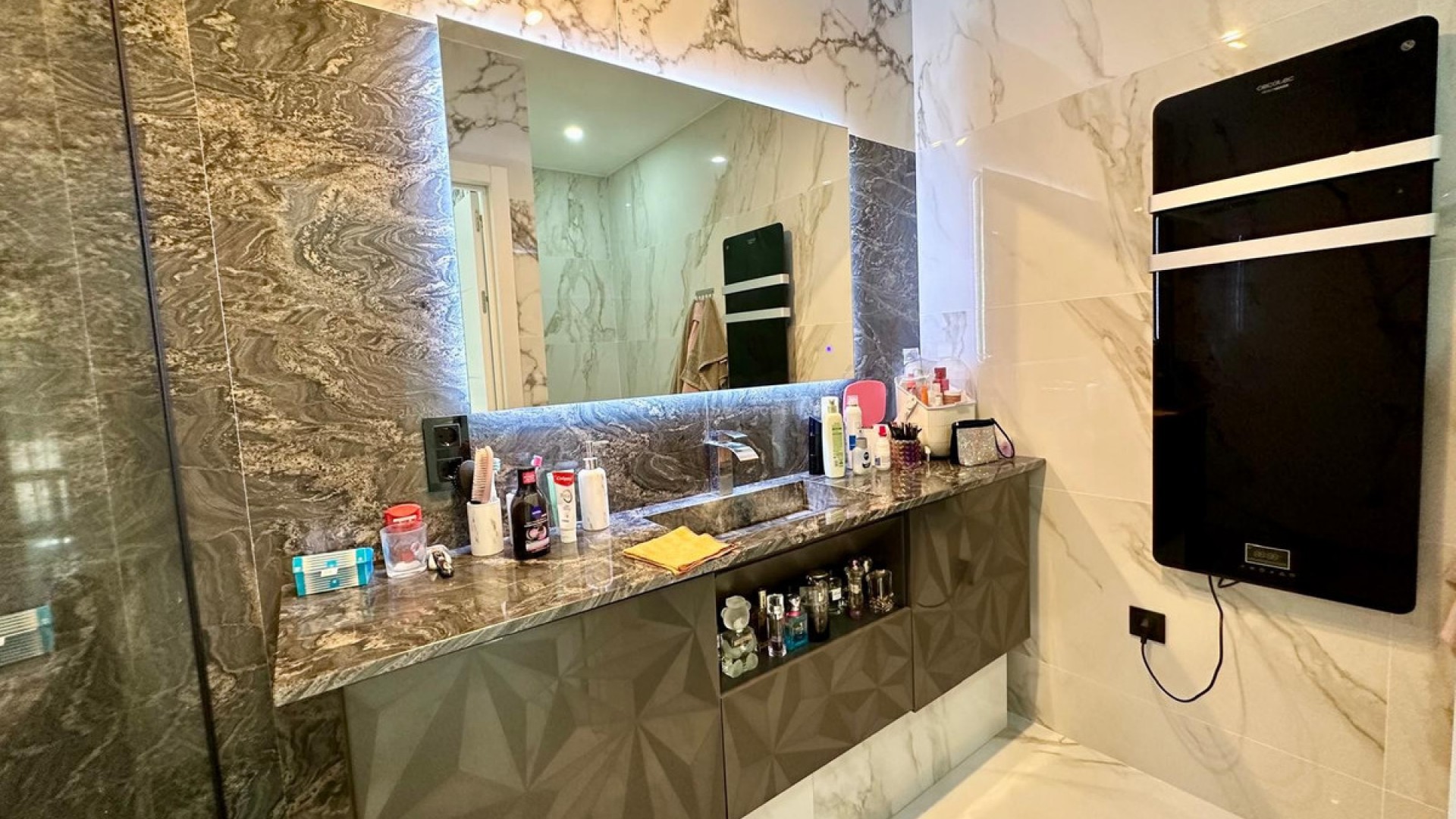 Hus / Villa i Petrer