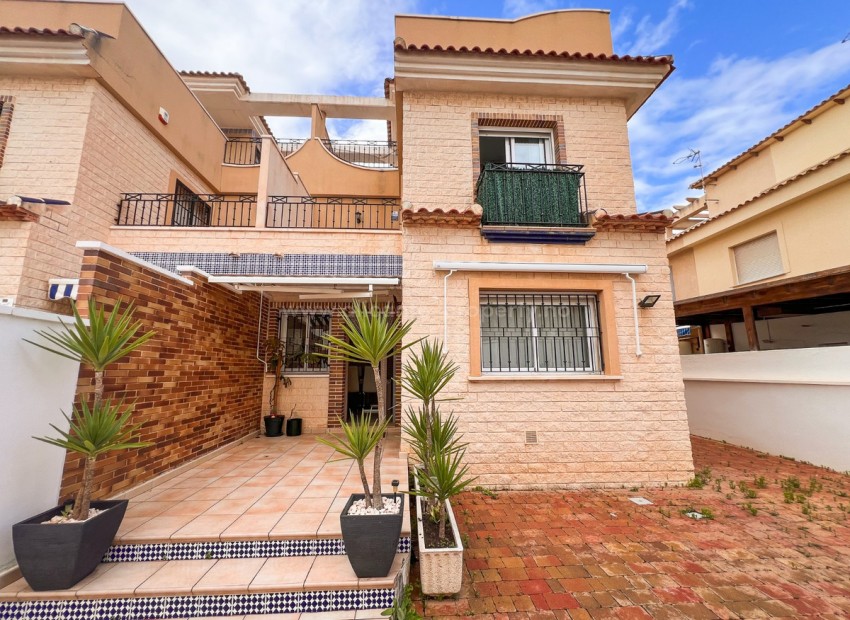 Hus / Villa i Pilar de la Horadada Centro