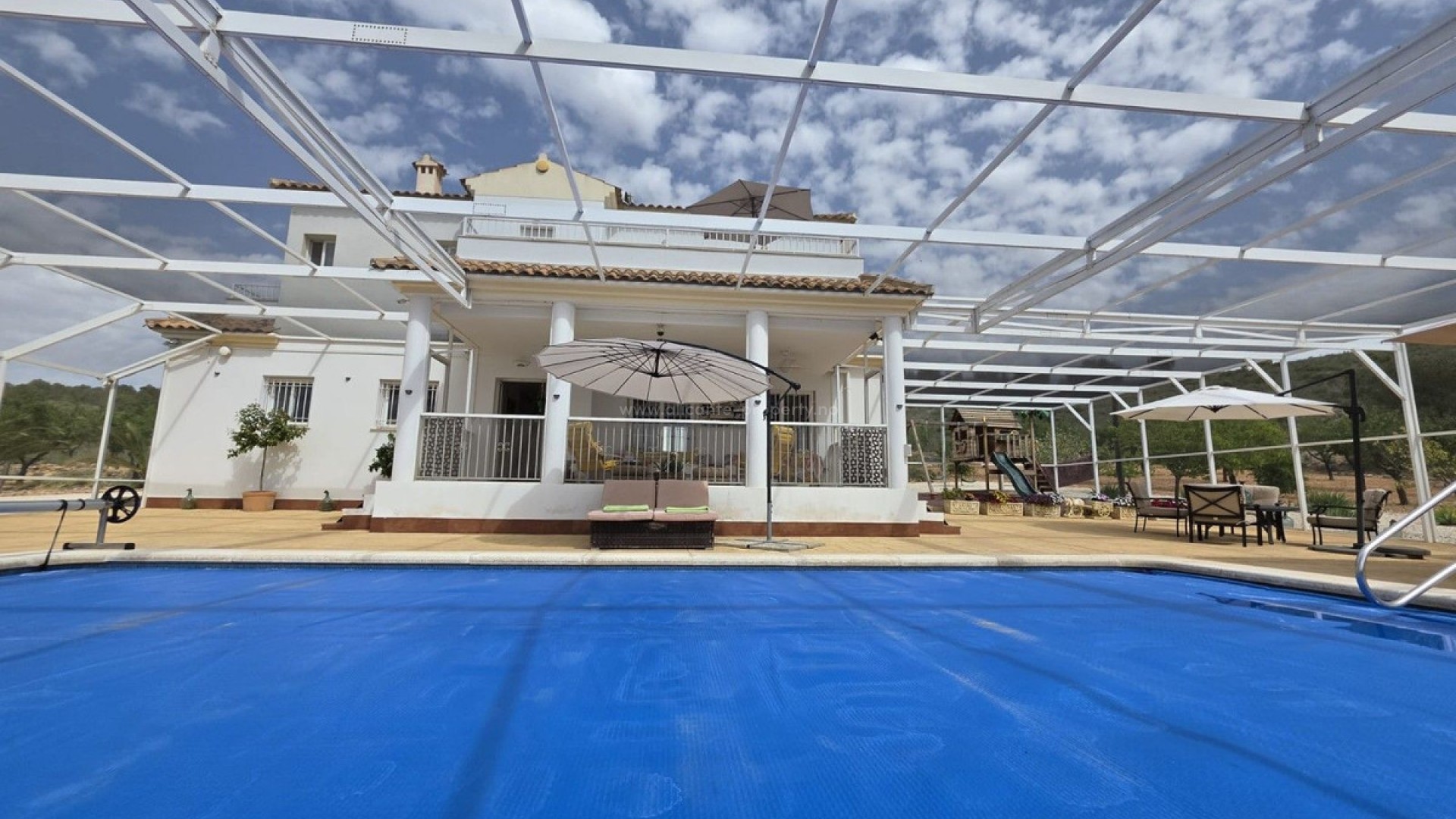 Hus / Villa i Pinoso Centro