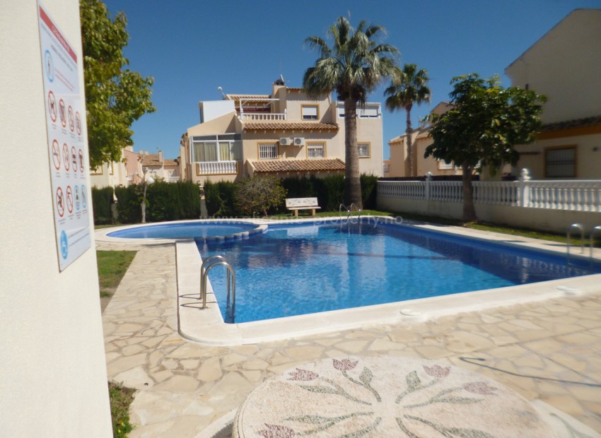 Hus / Villa i Playa Flamenca