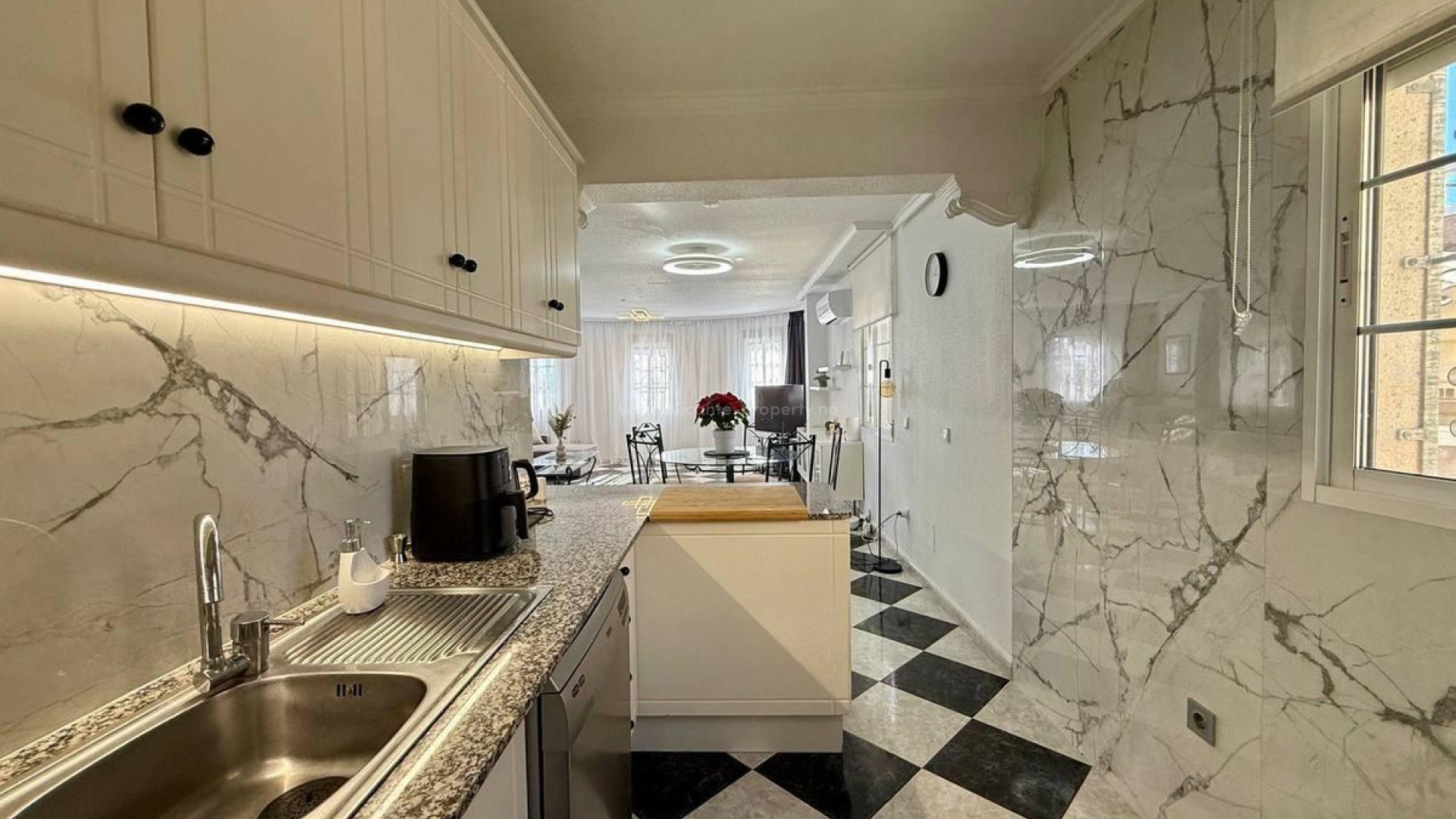 Hus / Villa i Playa Flamenca