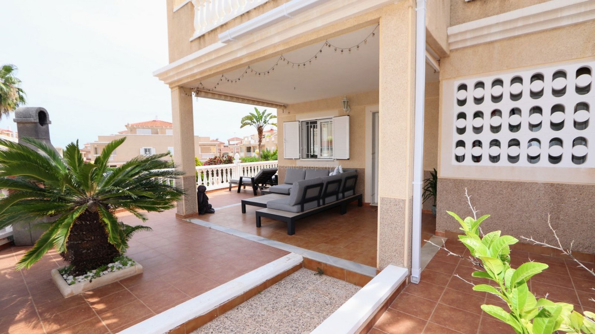 Hus / Villa i Playa Flamenca