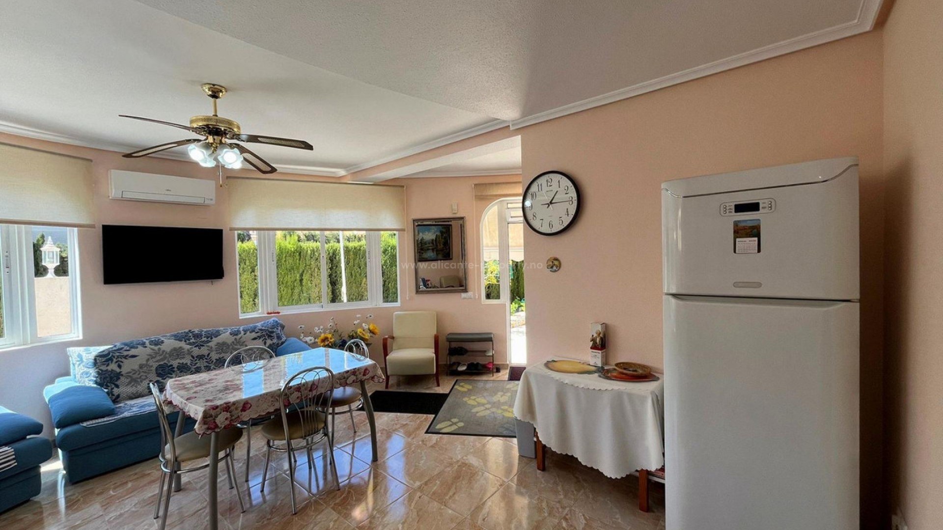 Hus / Villa i Playa Flamenca