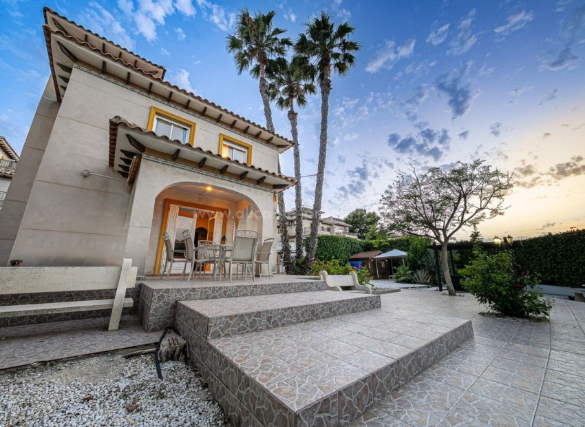 Hus / Villa i Playa Flamenca