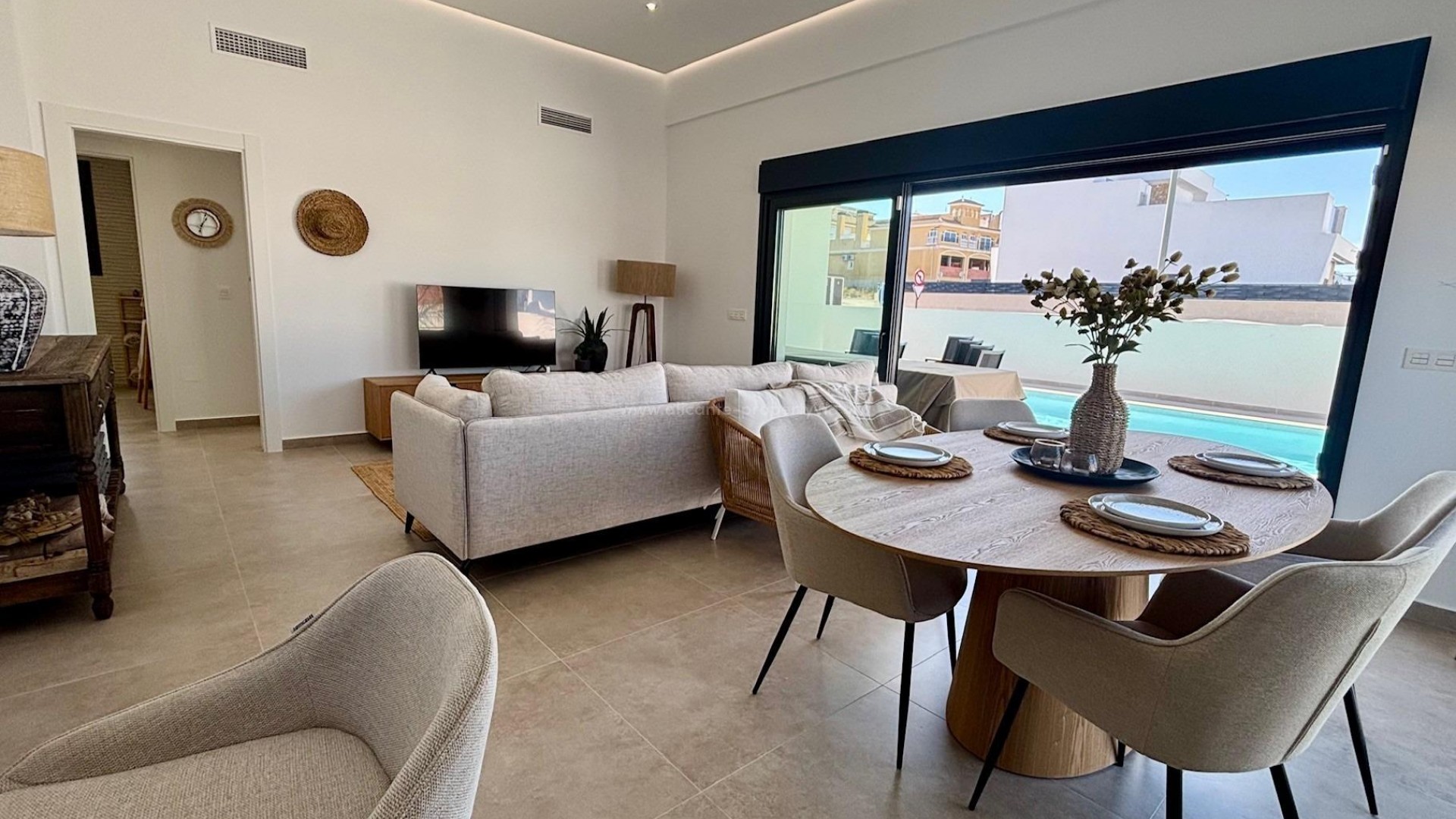 Hus / Villa i polideportivo