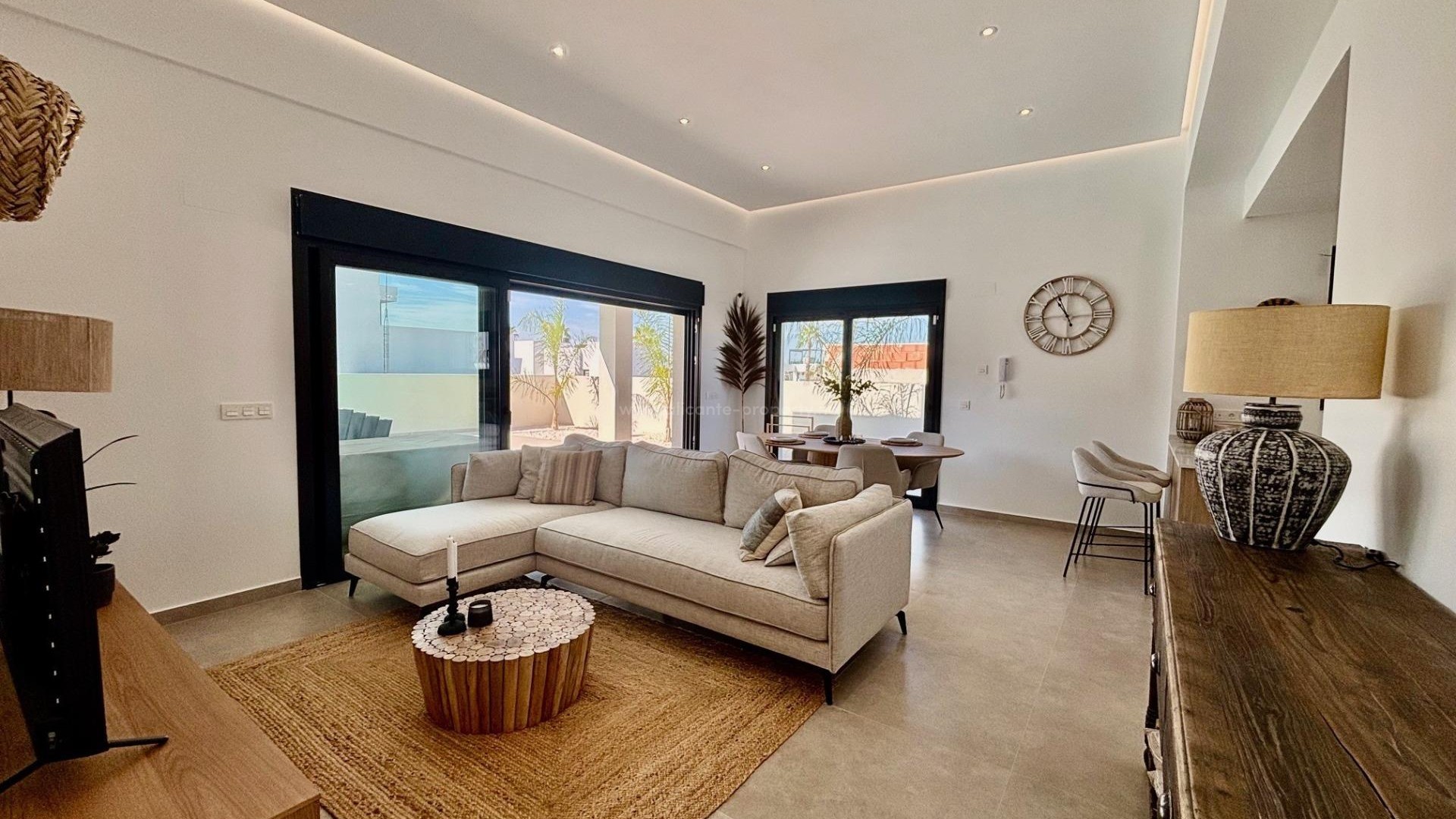 Hus / Villa i polideportivo