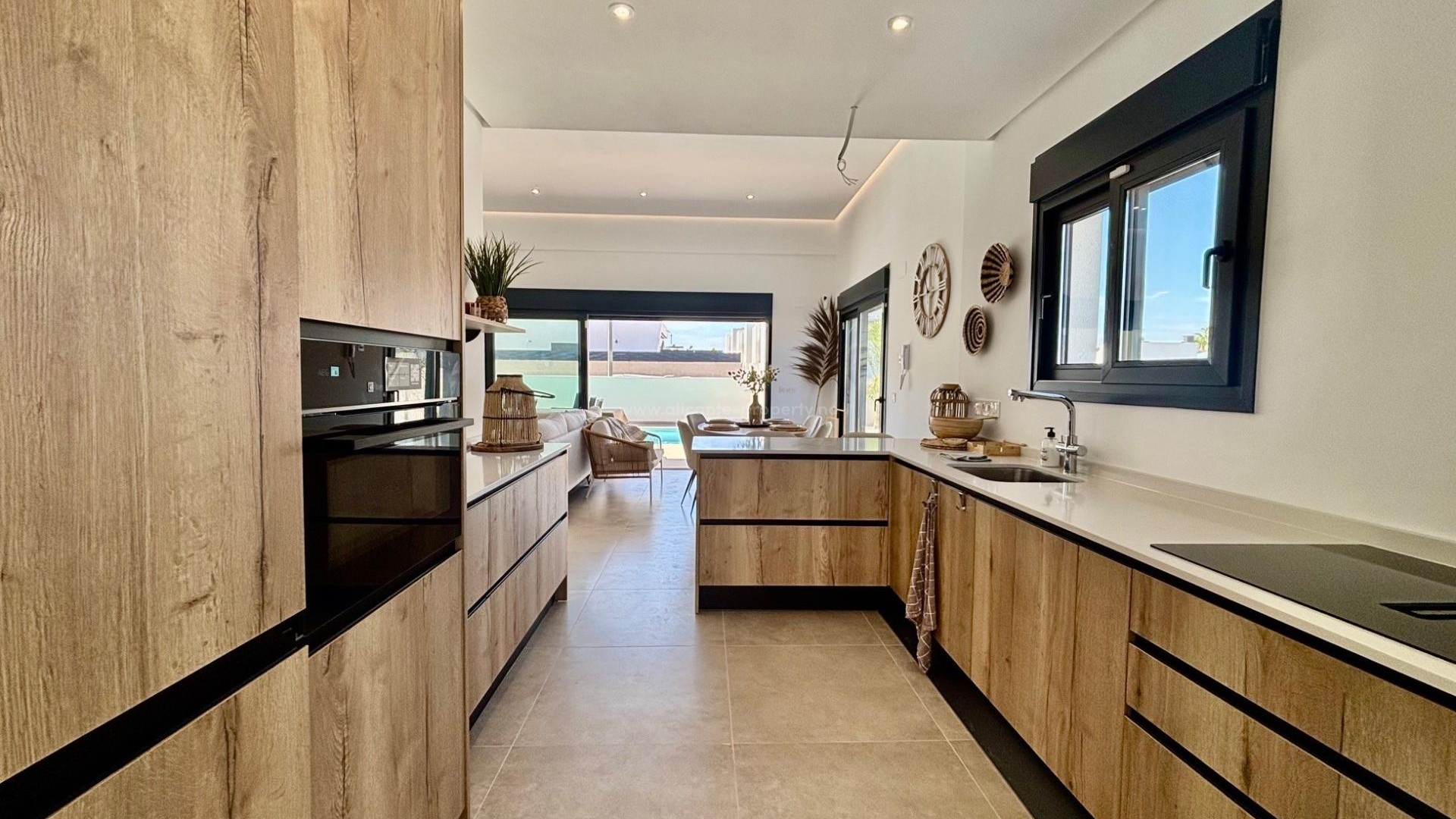 Hus / Villa i polideportivo