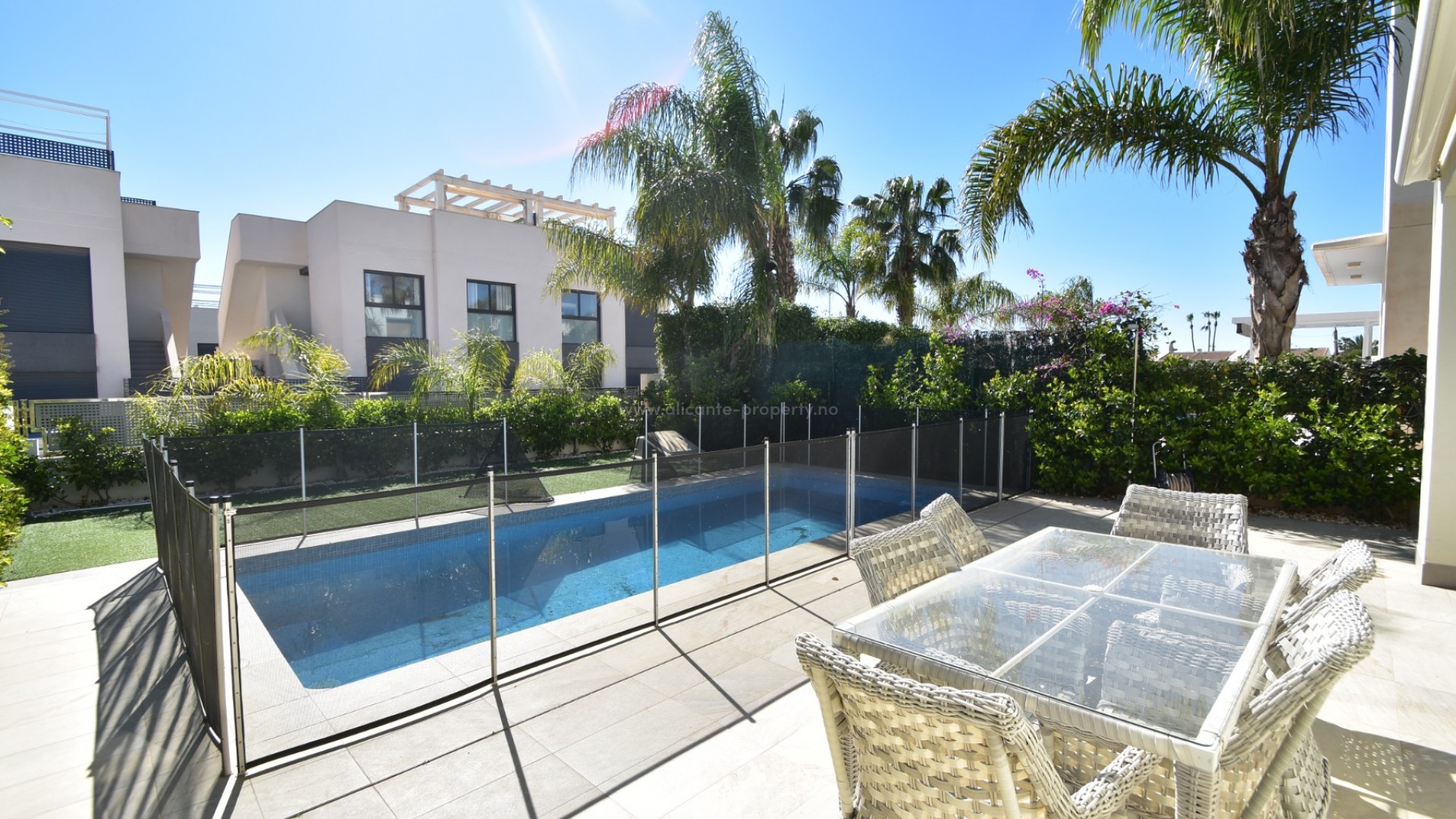 Hus / Villa i Pueblo Bravo