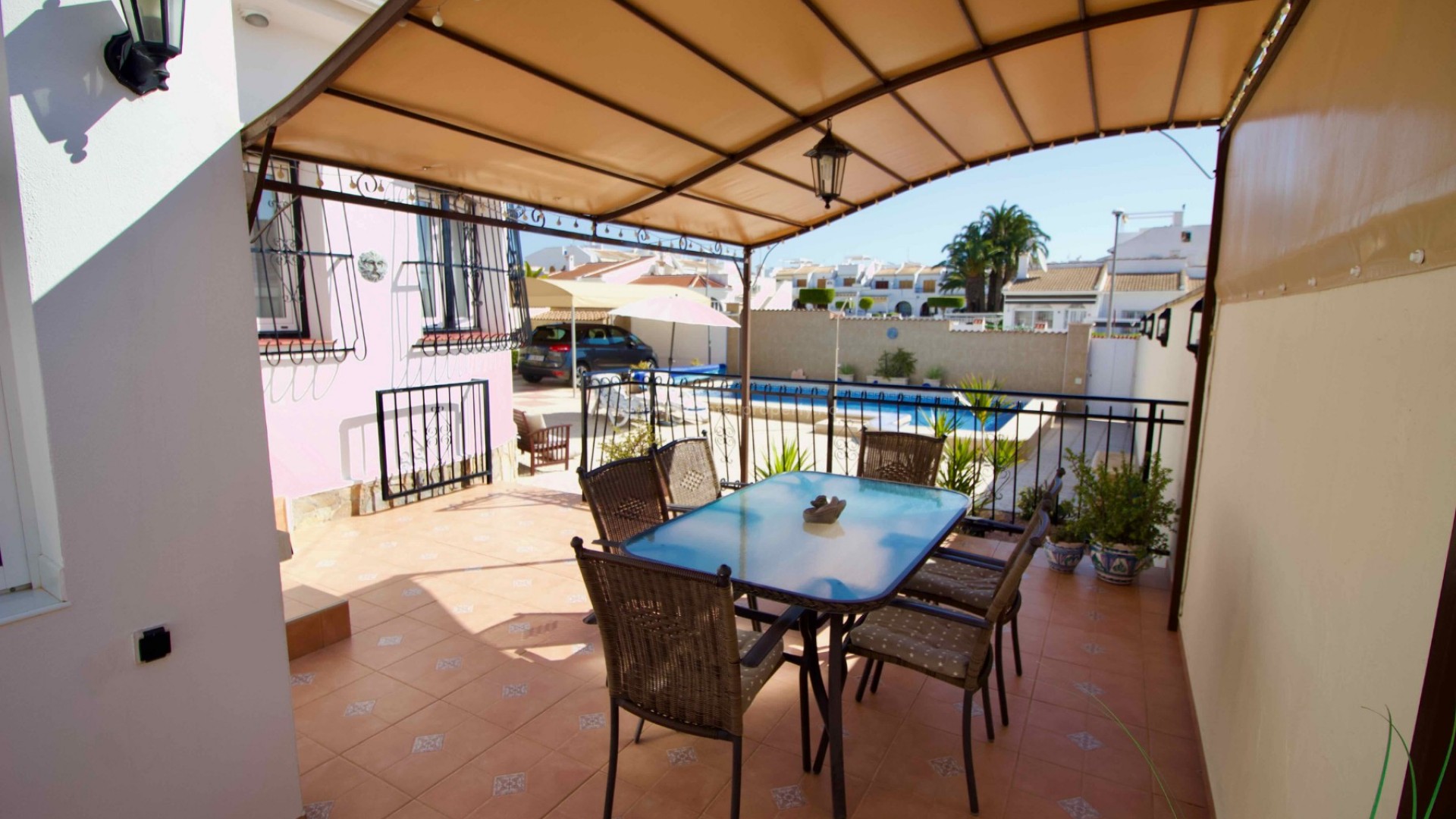 Hus / Villa i Pueblo Bravo