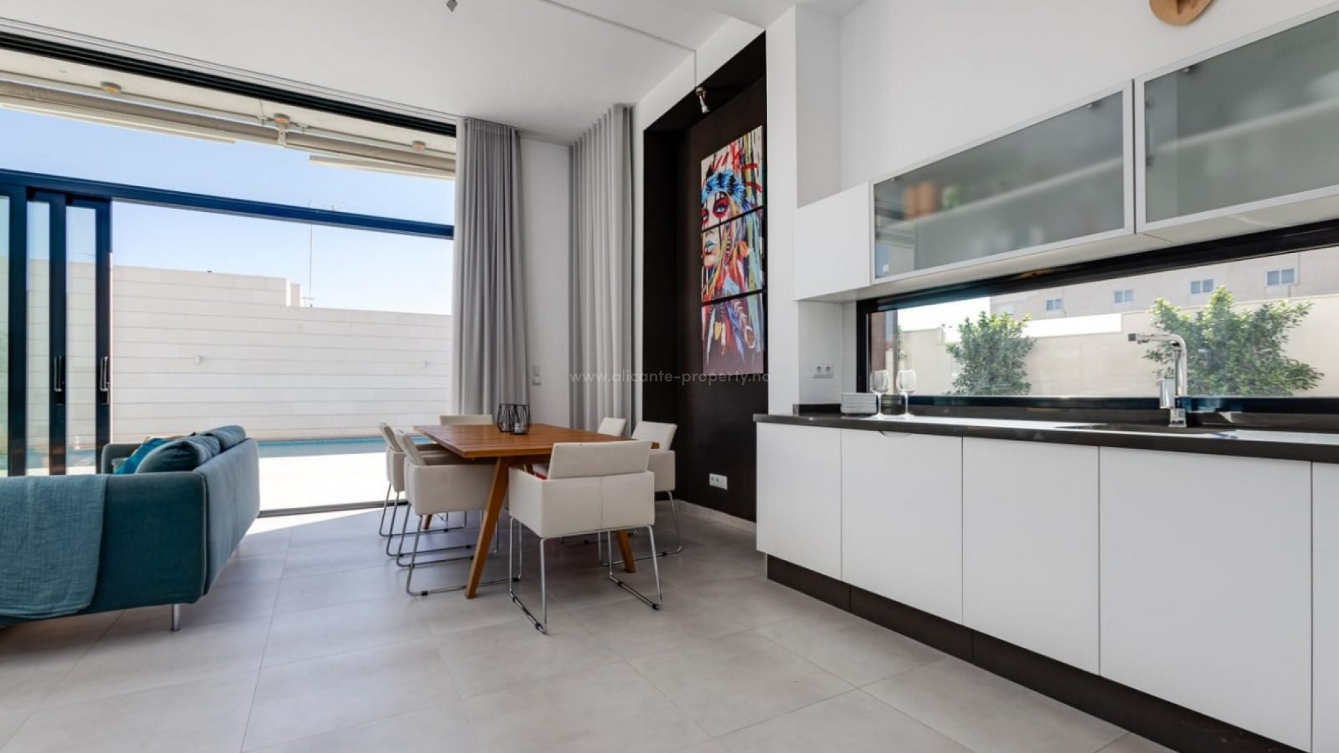 Hus / Villa i pueblo