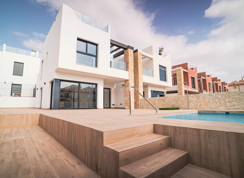 Hus / Villa i Punta Prima