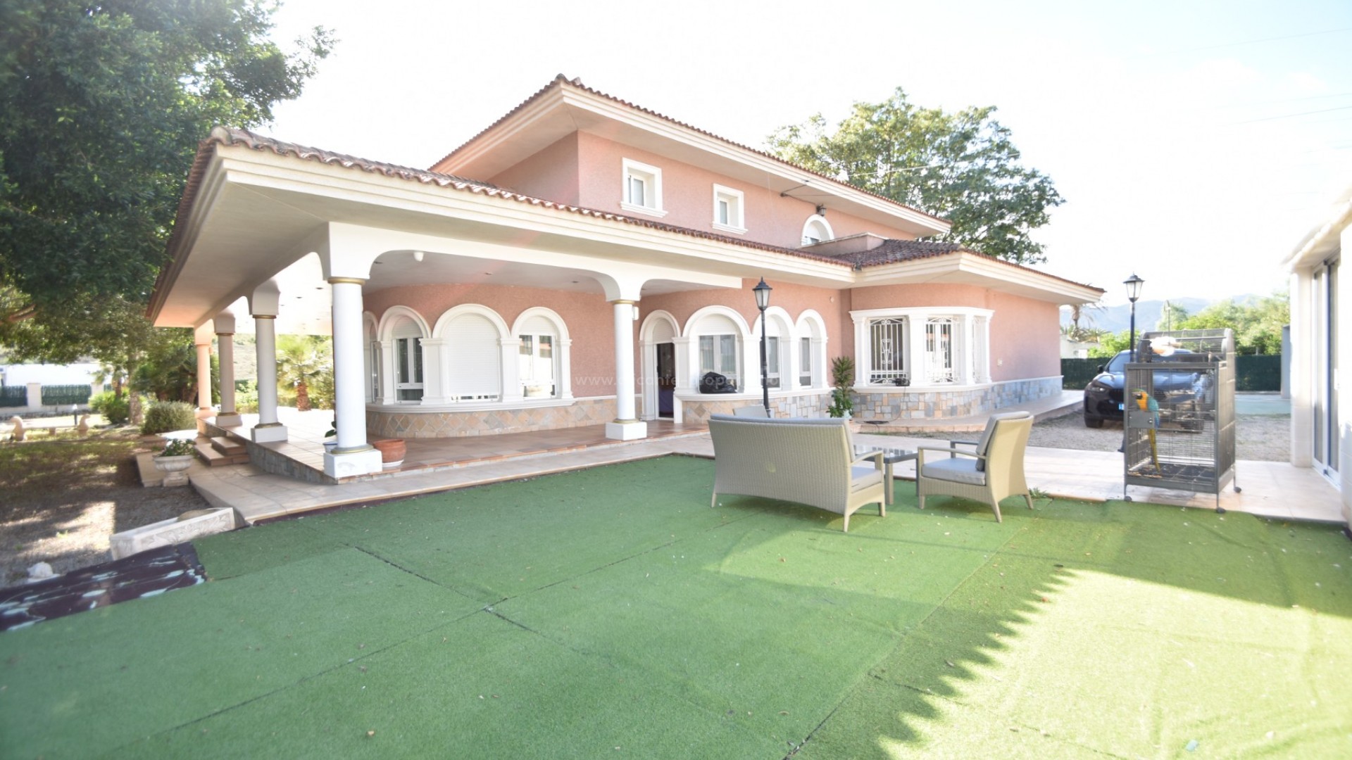 Hus / Villa i Redovan