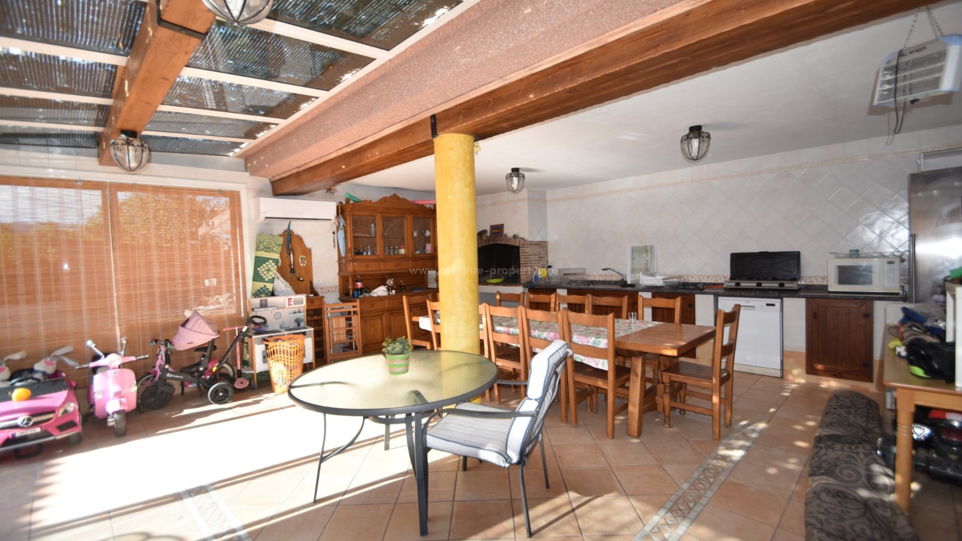 Hus / Villa i Redovan