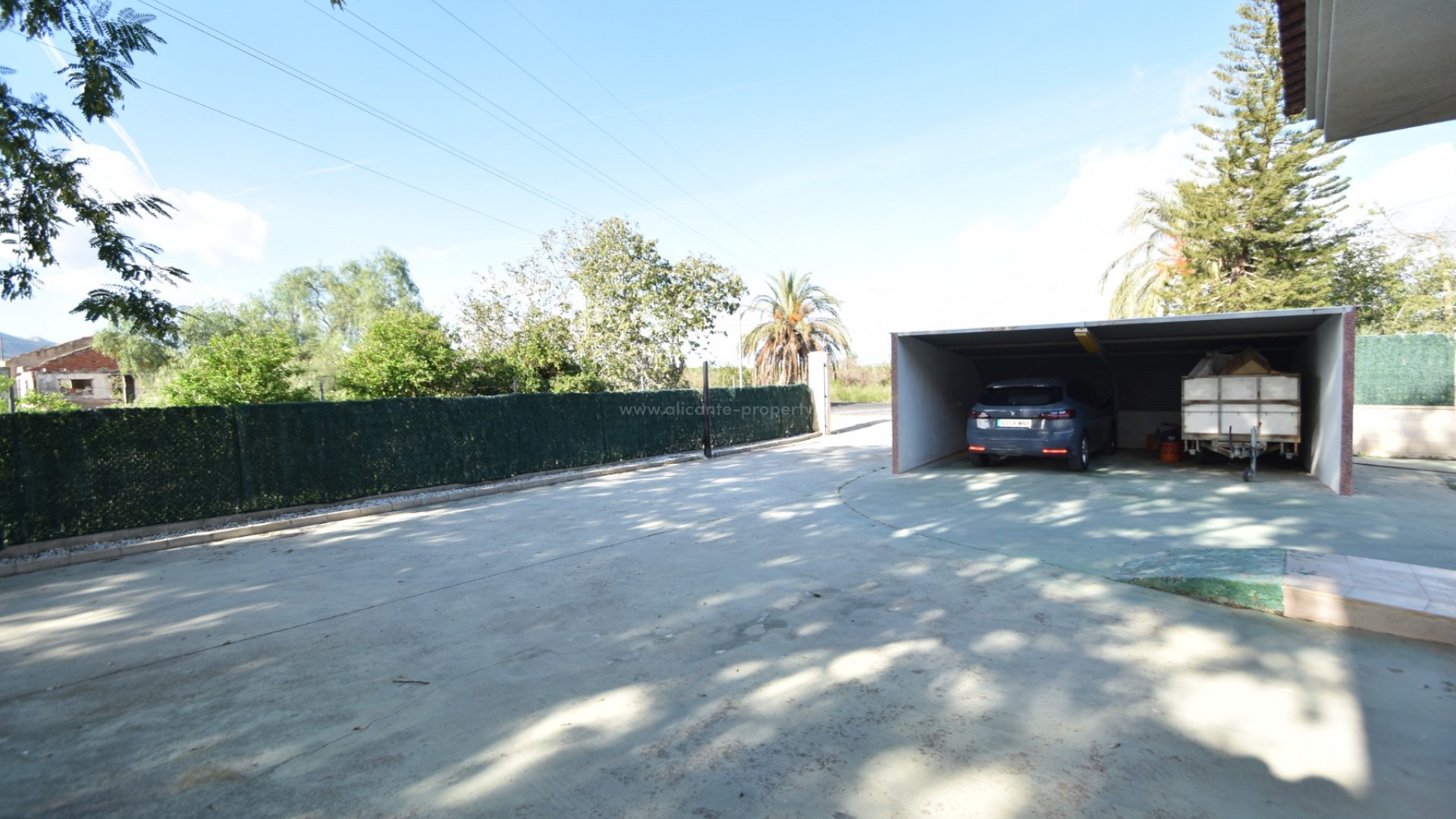 Hus / Villa i Redovan