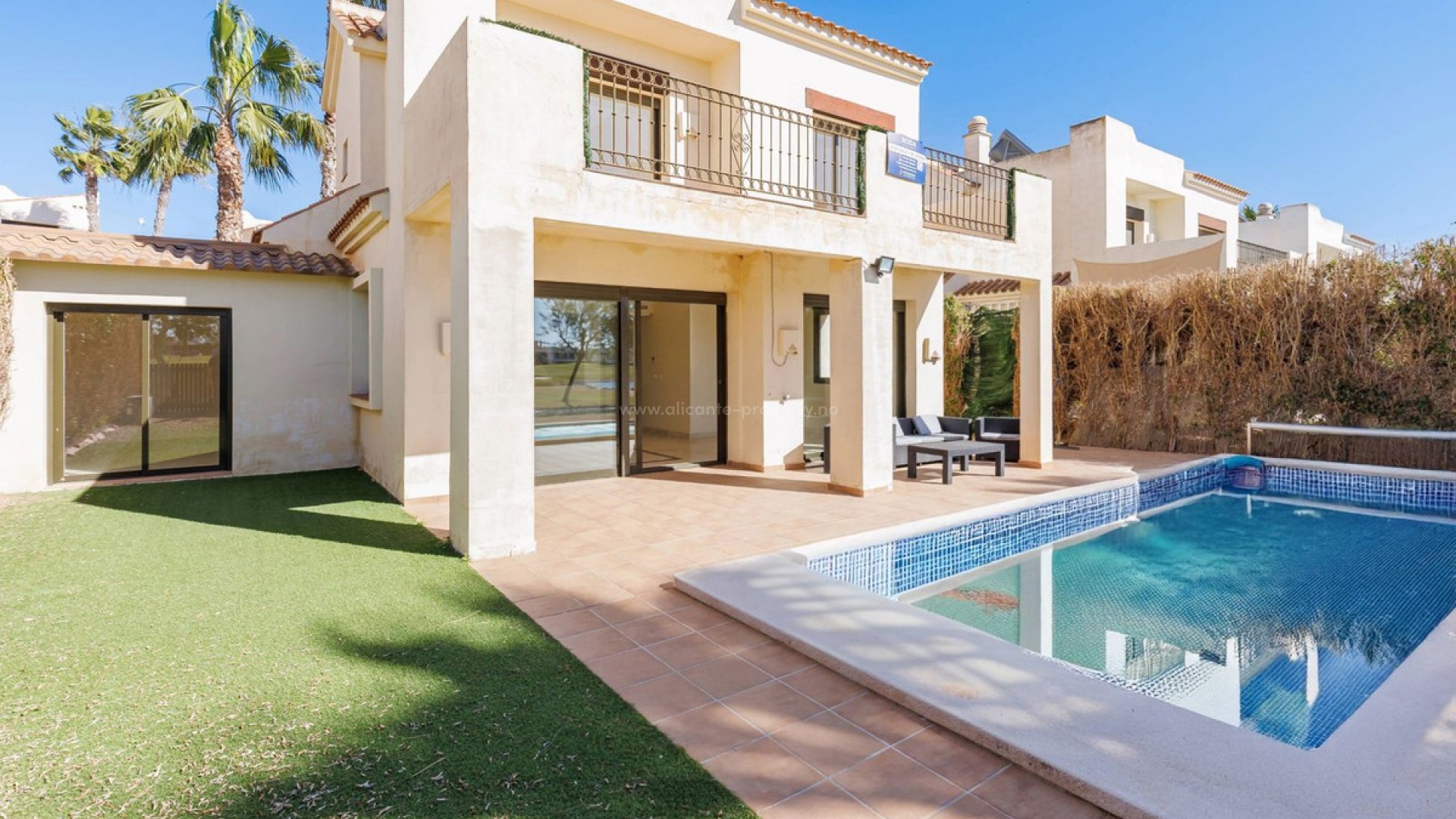 Hus / Villa i Roda