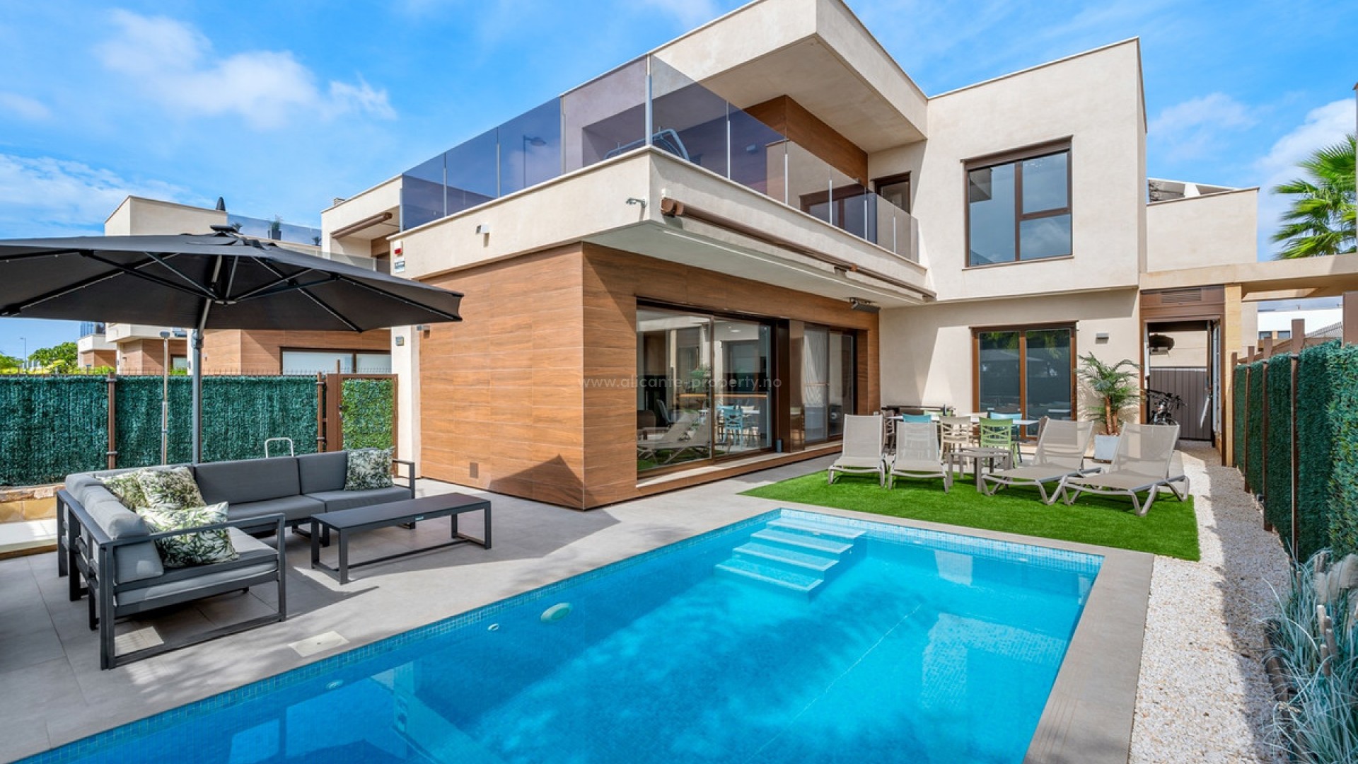 Hus / Villa i Roda