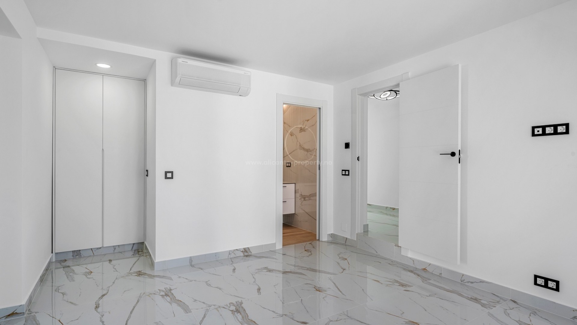 Hus / Villa i Rojales