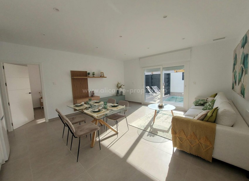 Hus / Villa i Roldan