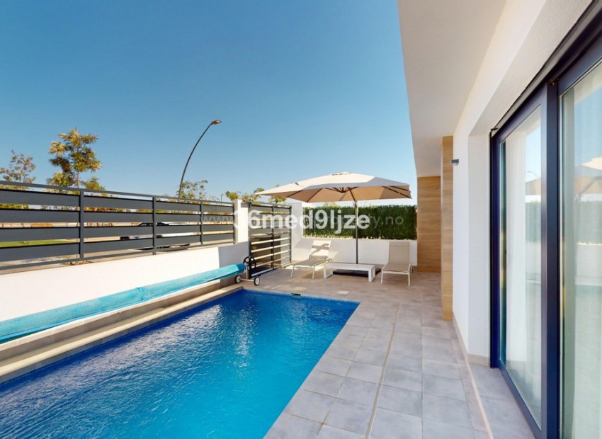 Hus / Villa i Roldan