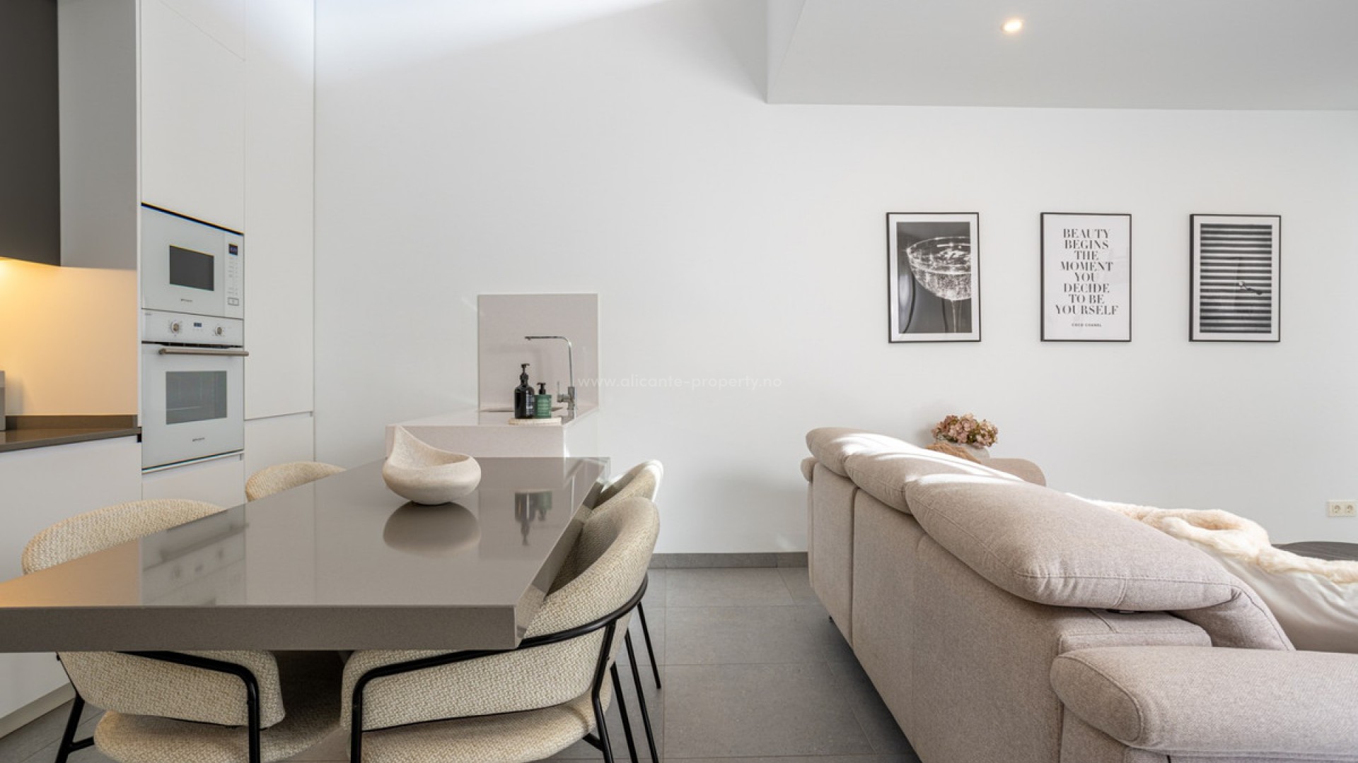 Hus / Villa i Roldan