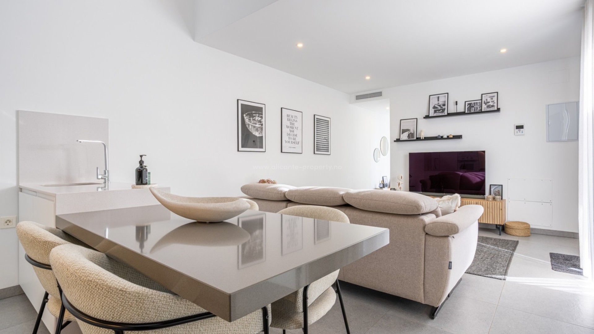 Hus / Villa i Roldan