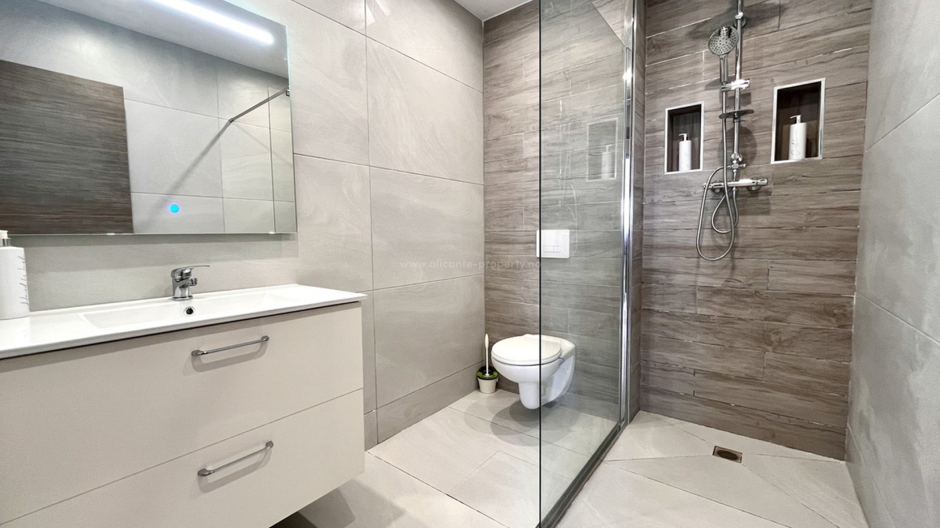 Hus / Villa i San Miguel de Salinas Centro