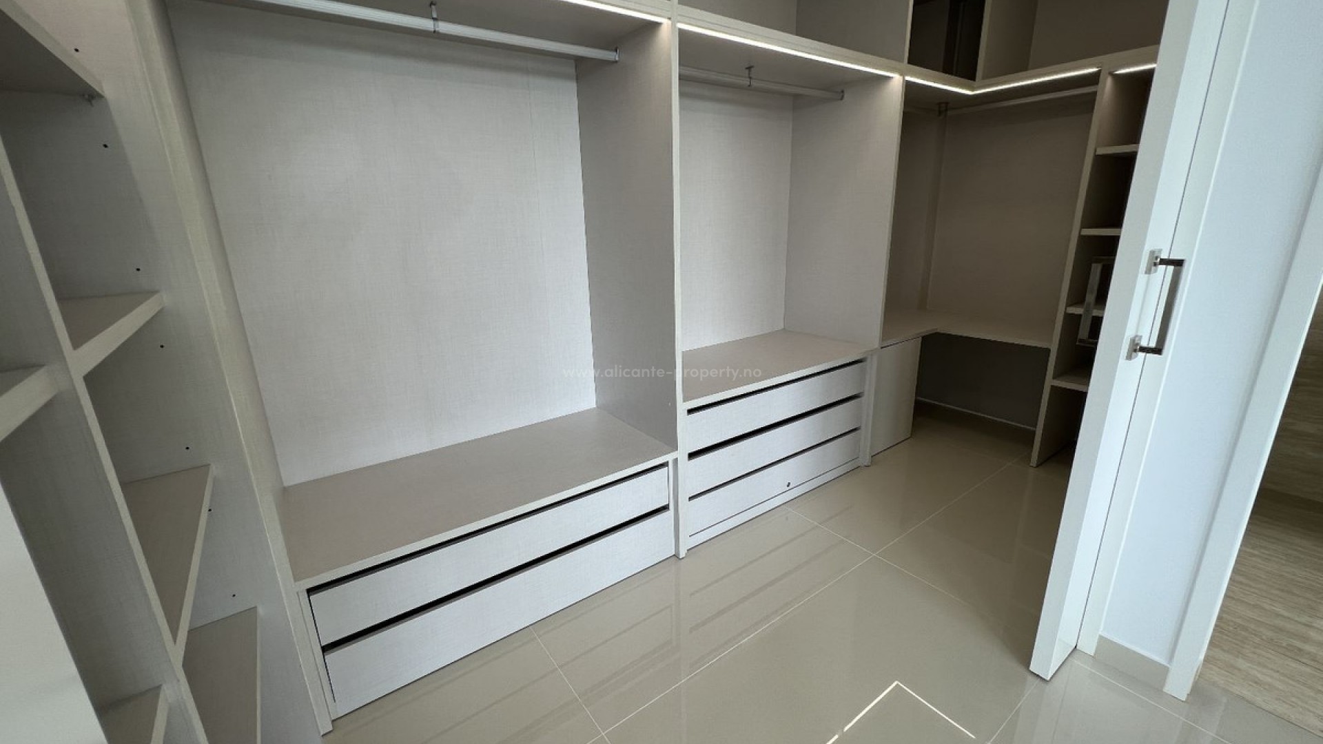 Hus / Villa i San Miguel de Salinas Centro