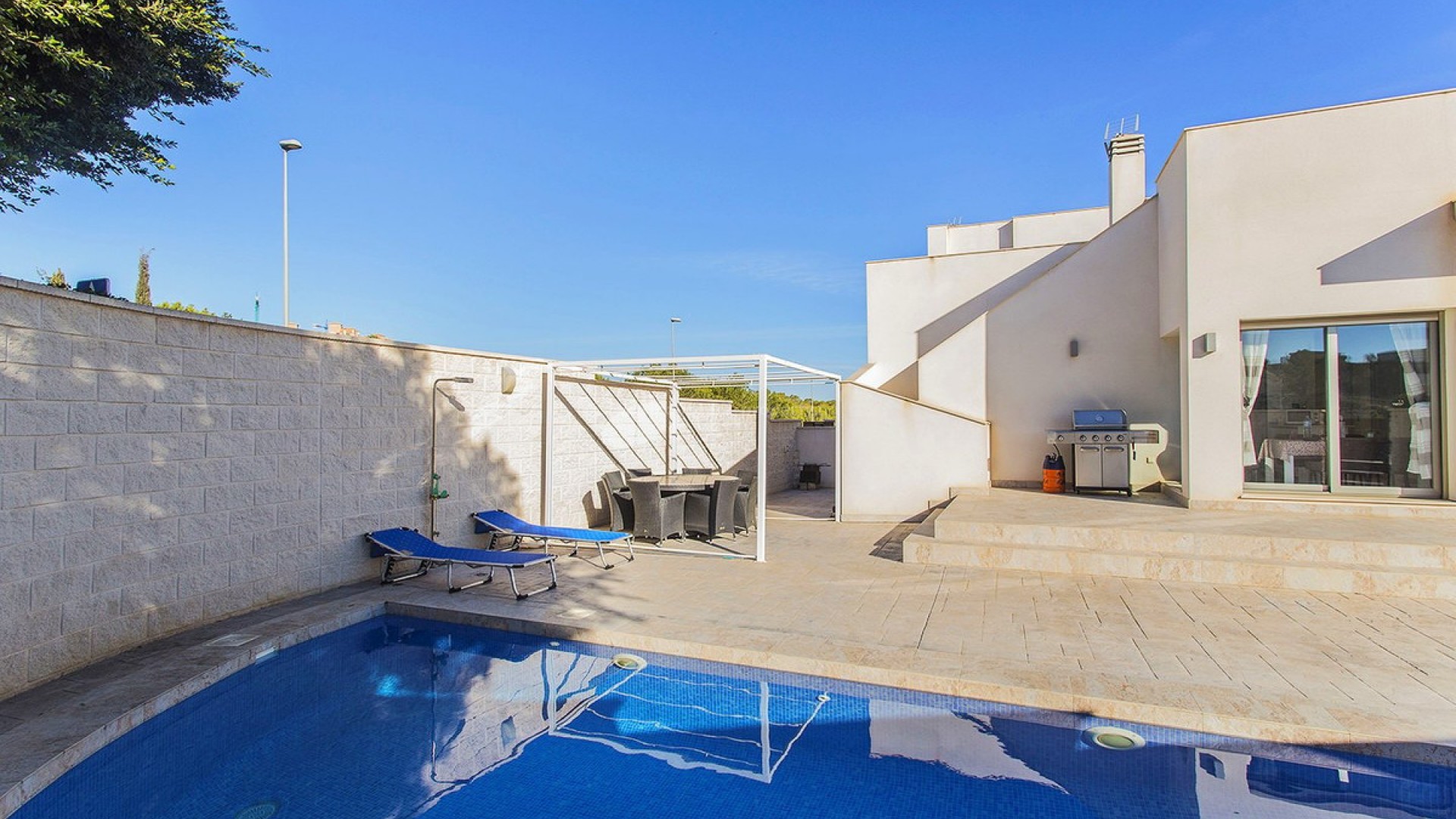 Hus / Villa i San Miguel de Salinas Centro