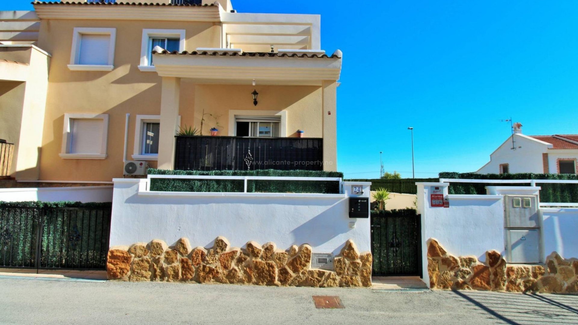 Hus / Villa i San Miguel de Salinas Centro