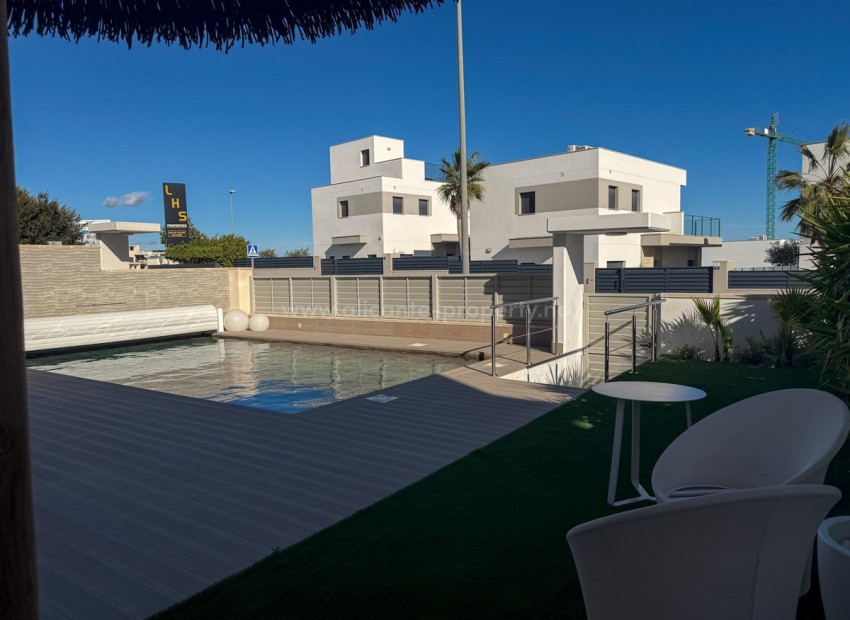 Hus / Villa i San Miguel de Salinas Centro