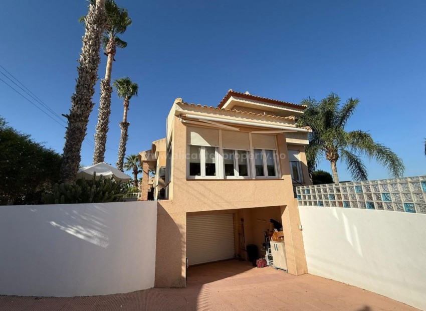 Hus / Villa i San Miguel de Salinas Centro