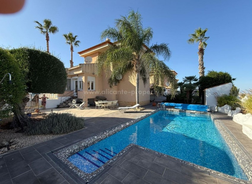 Hus / Villa i San Miguel de Salinas Centro
