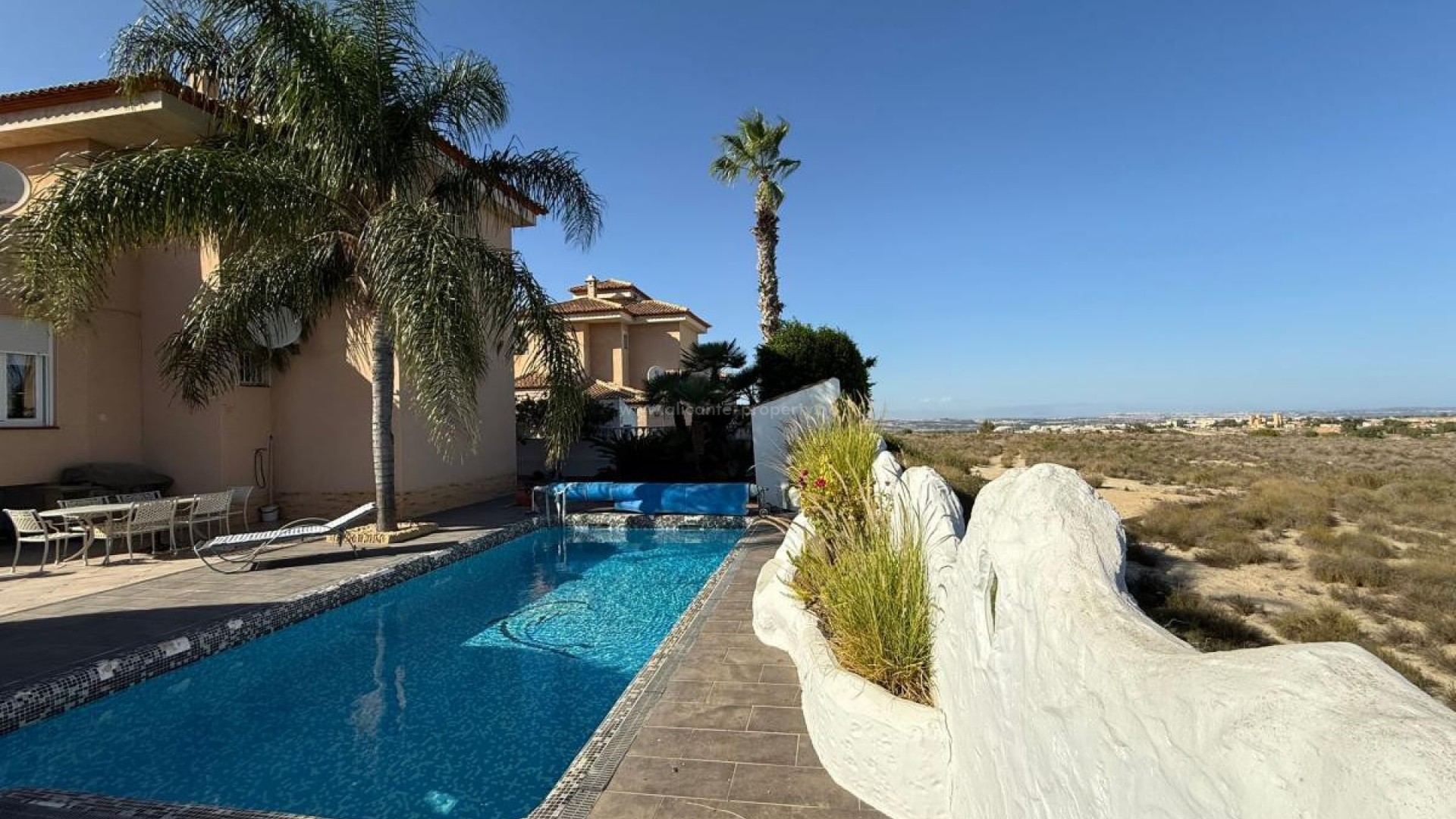 Hus / Villa i San Miguel de Salinas Centro