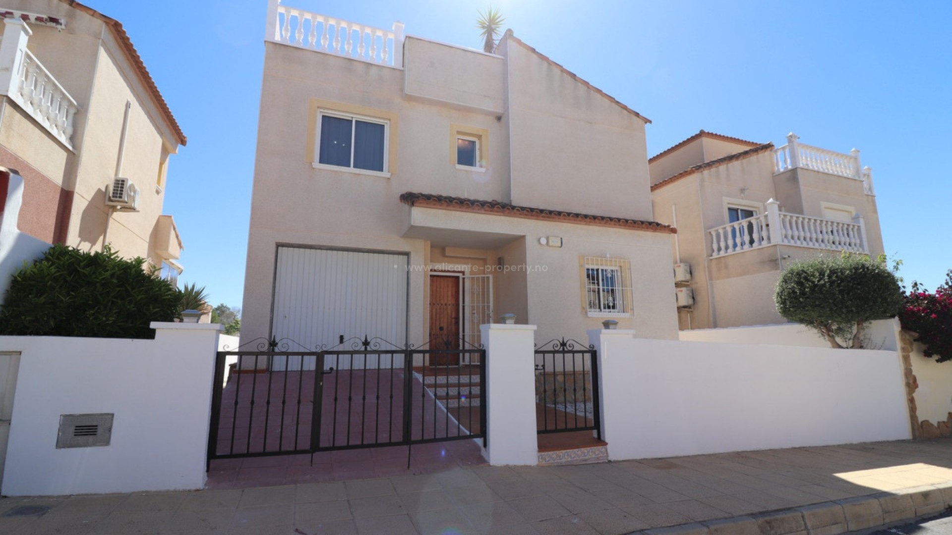 Hus / Villa i San Miguel de Salinas Centro