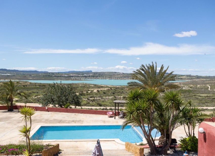 Hus / Villa i San Miguel de Salinas Centro