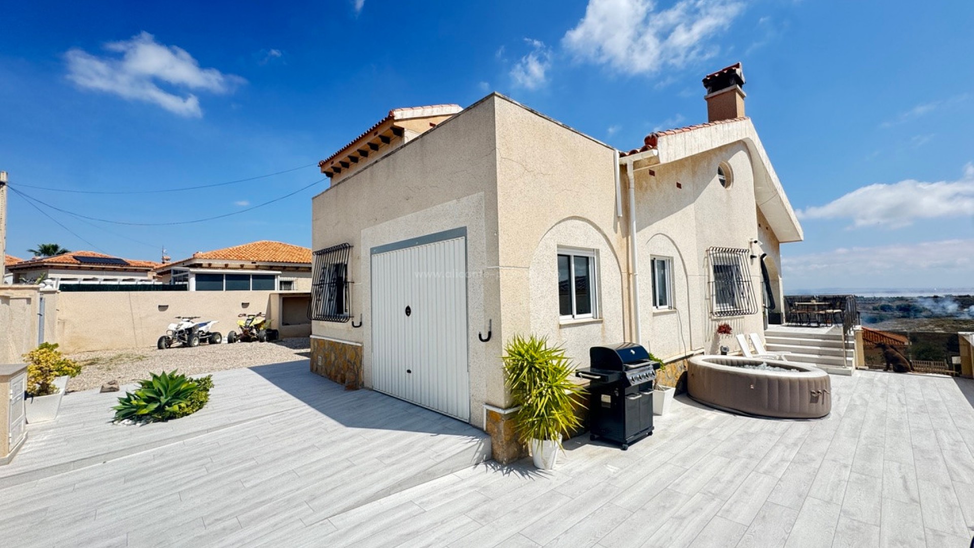 Hus / Villa i San Miguel de Salinas Centro