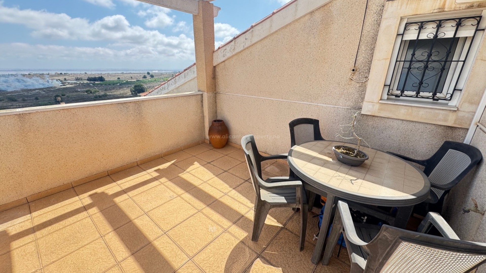 Hus / Villa i San Miguel de Salinas Centro