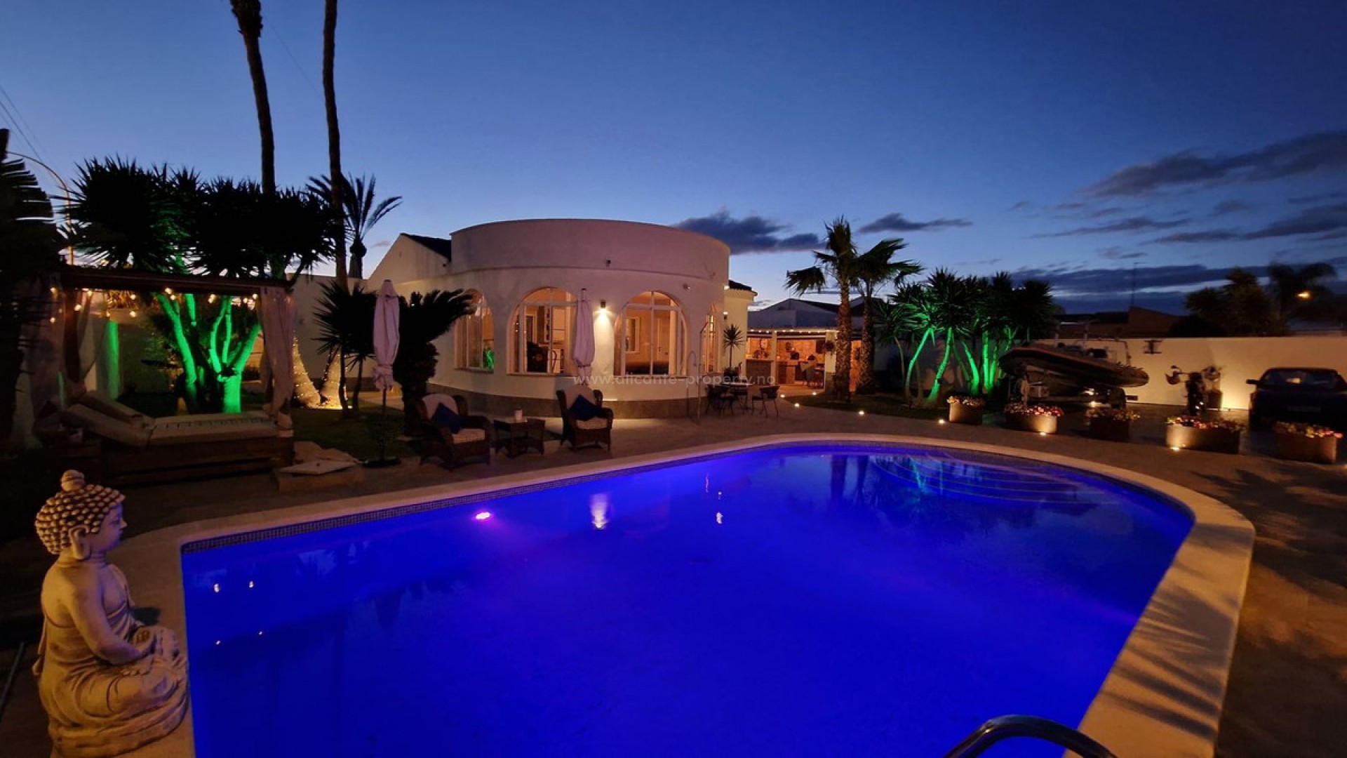 Hus / Villa i Torrevieja Centro