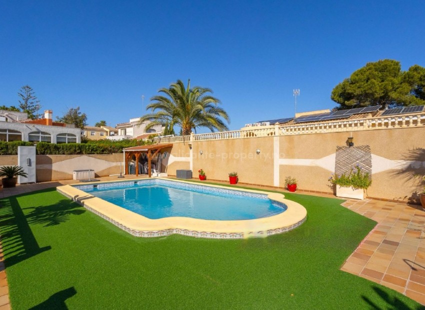 Hus / Villa i Torrevieja Centro