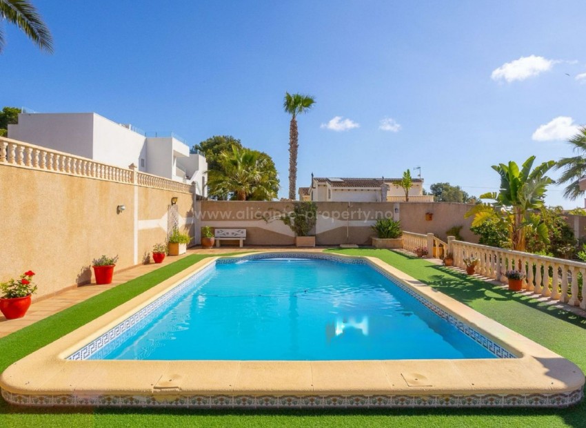 Hus / Villa i Torrevieja Centro