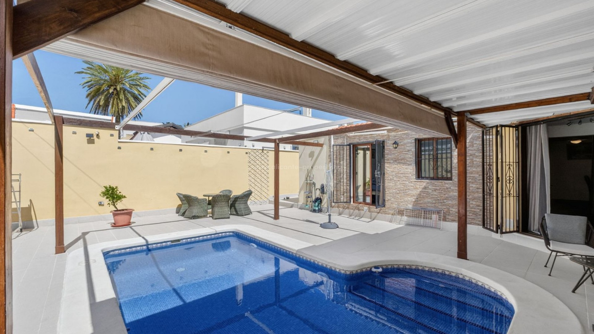 Hus / Villa i Torrevieja Centro