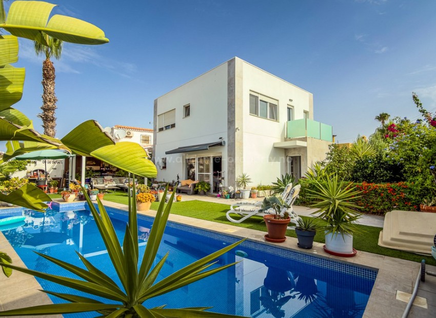 Hus / Villa i Torrevieja Centro