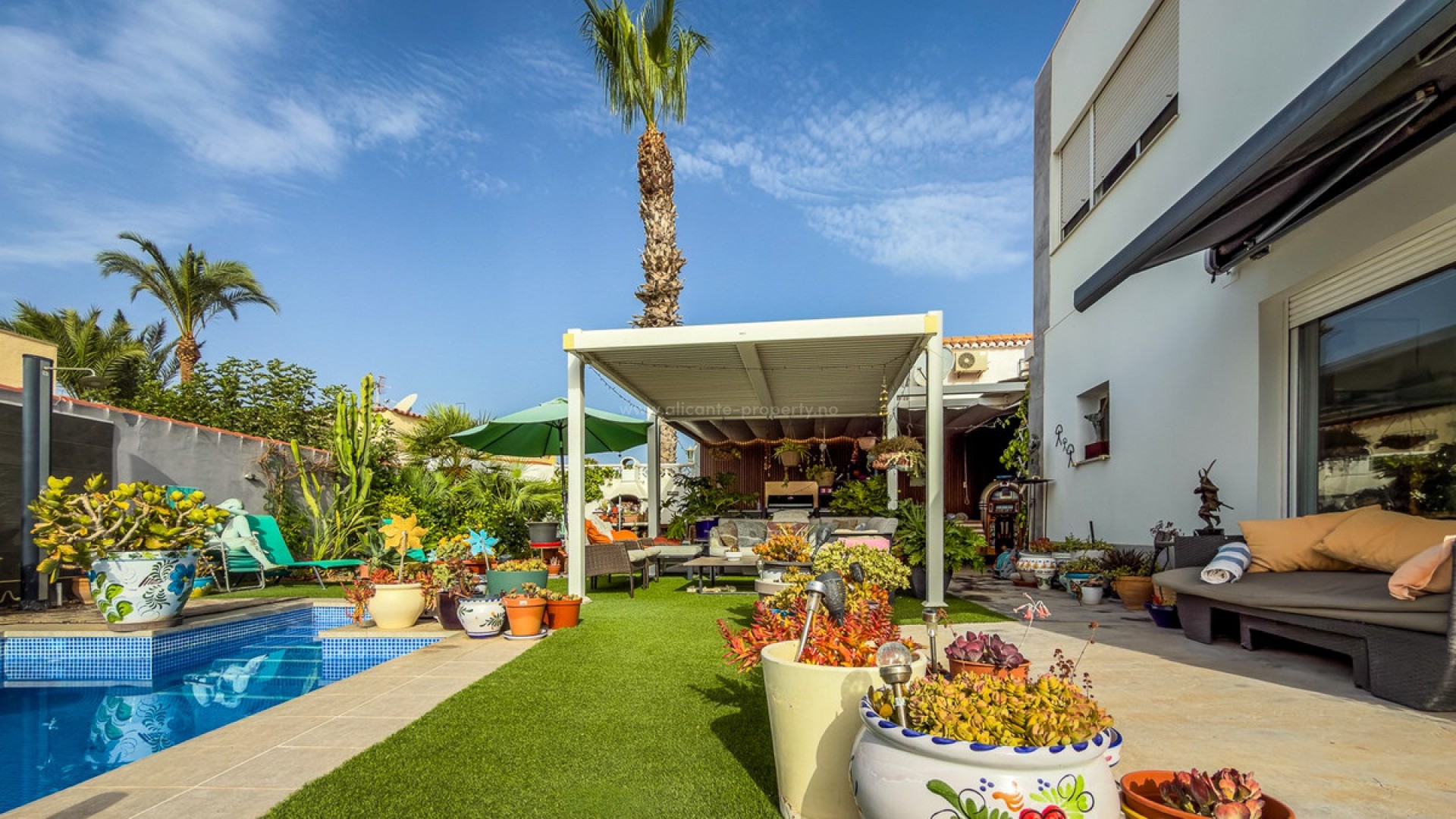 Hus / Villa i Torrevieja Centro