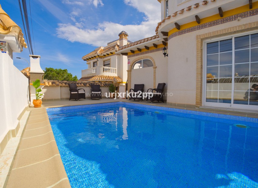 Hus / Villa i Torrevieja Centro
