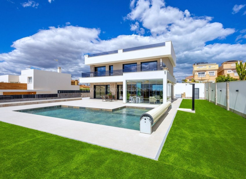 Hus / Villa i Torrevieja Centro