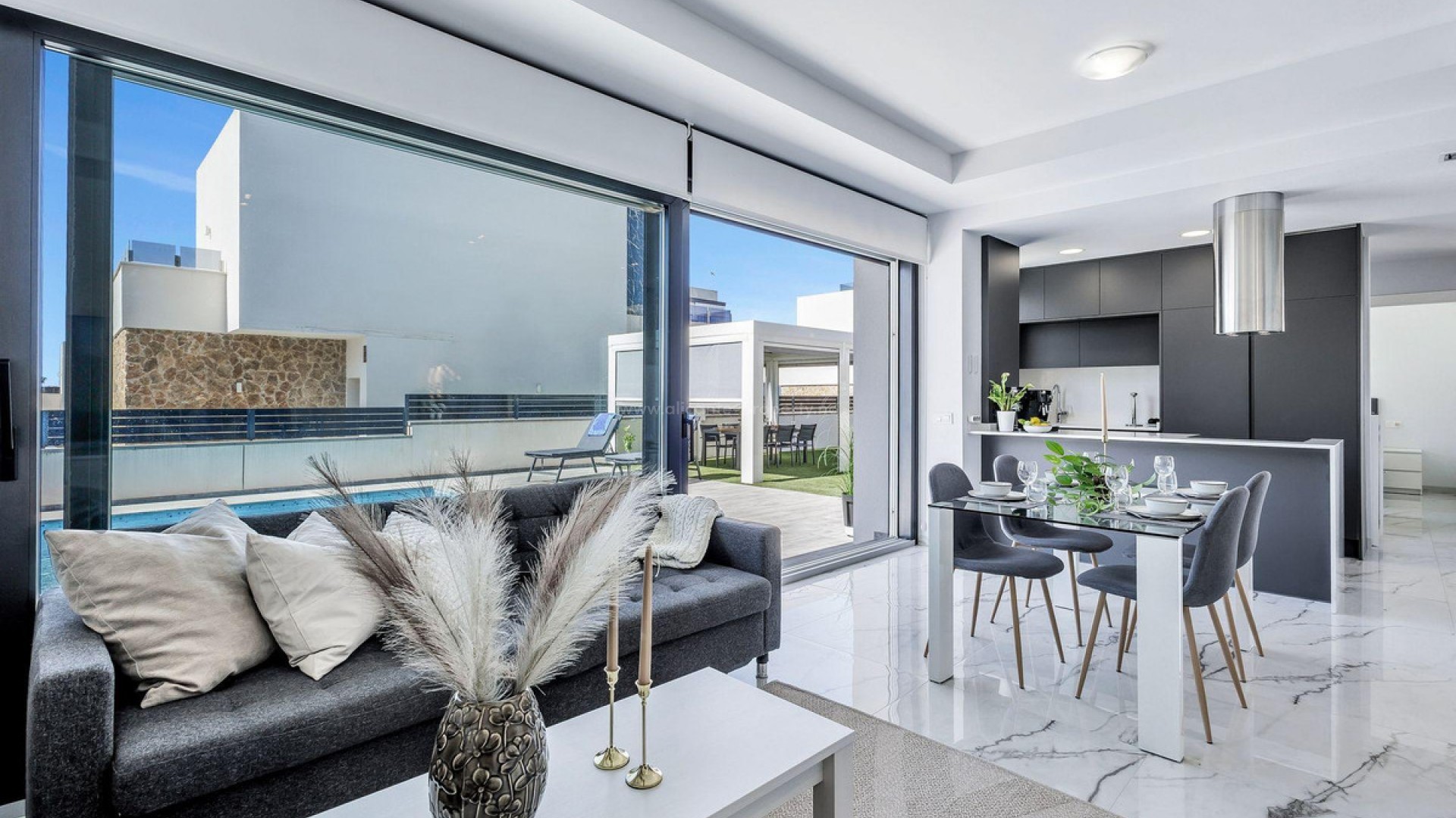 Hus / Villa i Torrevieja Centro