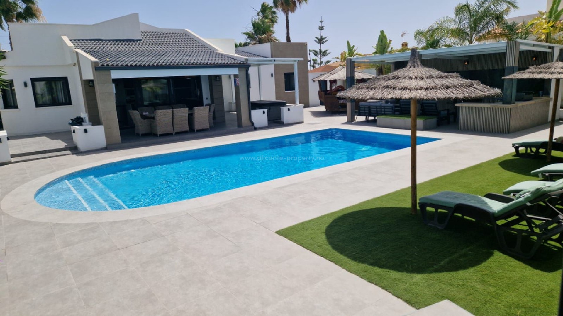 Hus / Villa i Torrevieja Centro