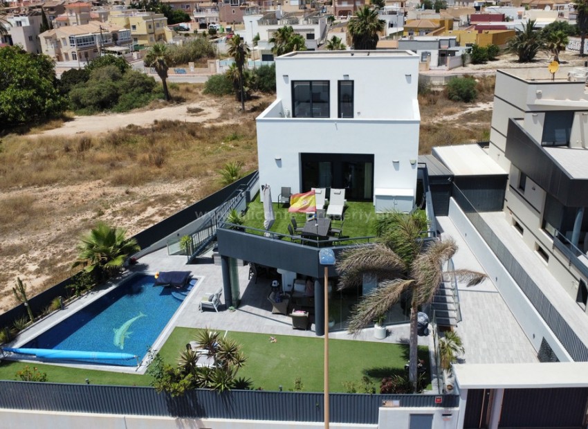 Hus / Villa i Torrevieja Centro