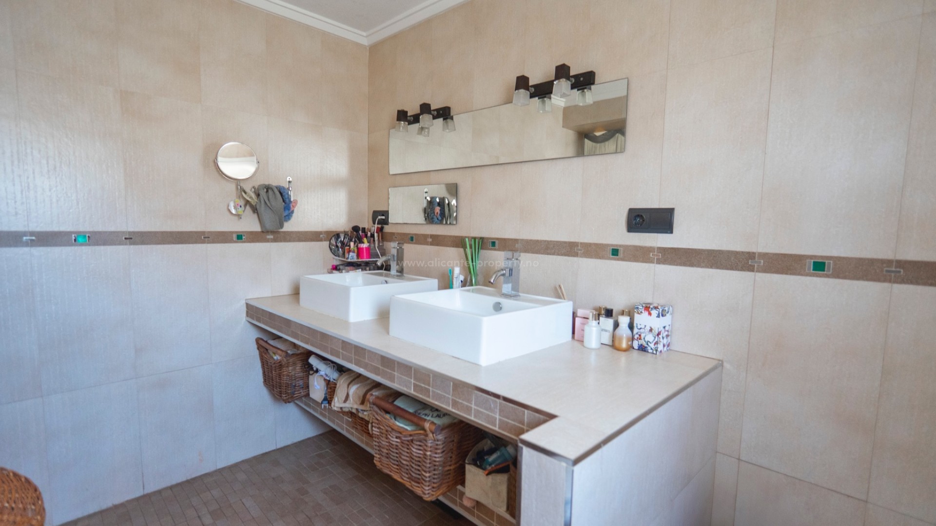 Hus / Villa i Town Center