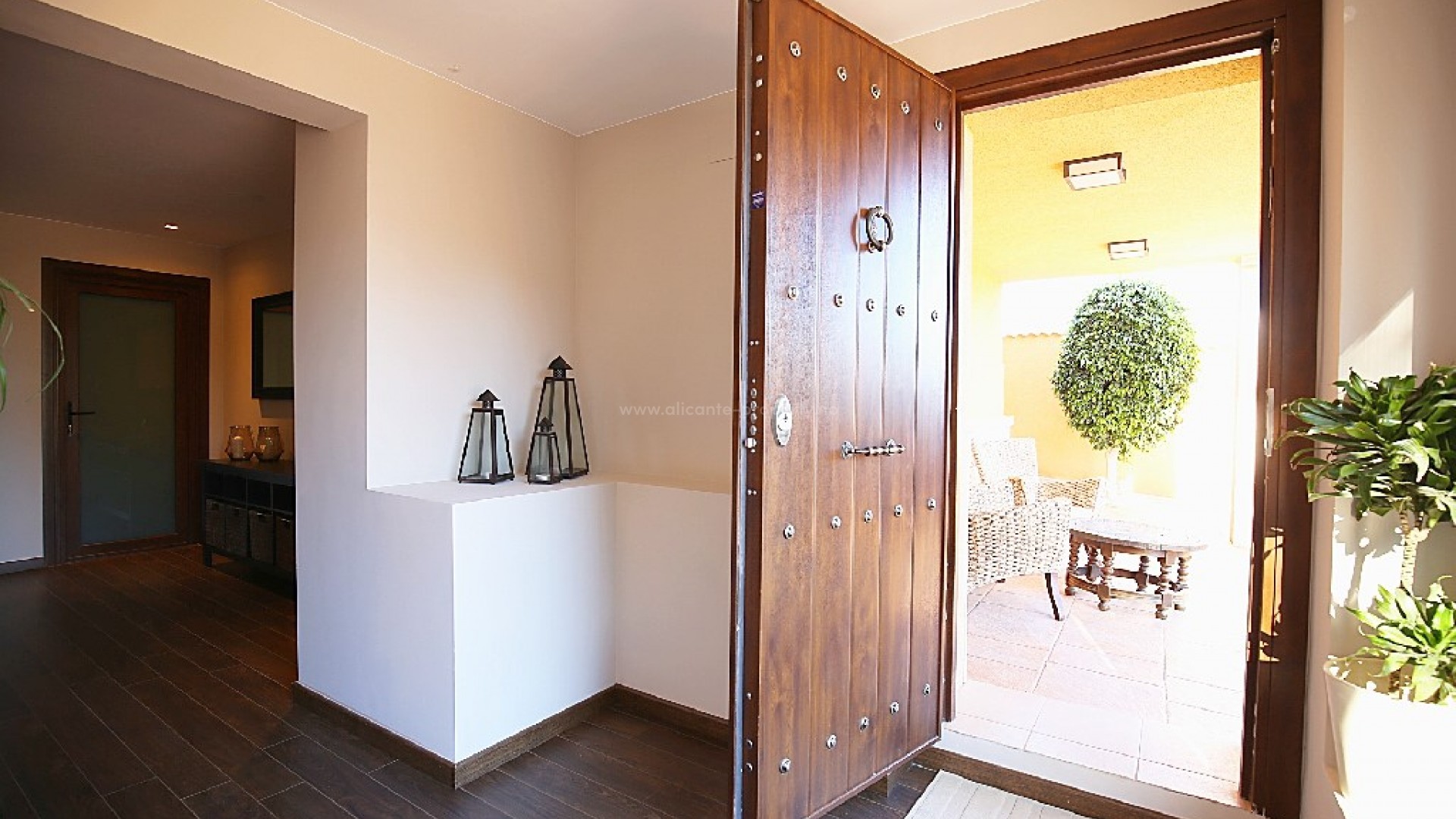 Hus / Villa i Town Center